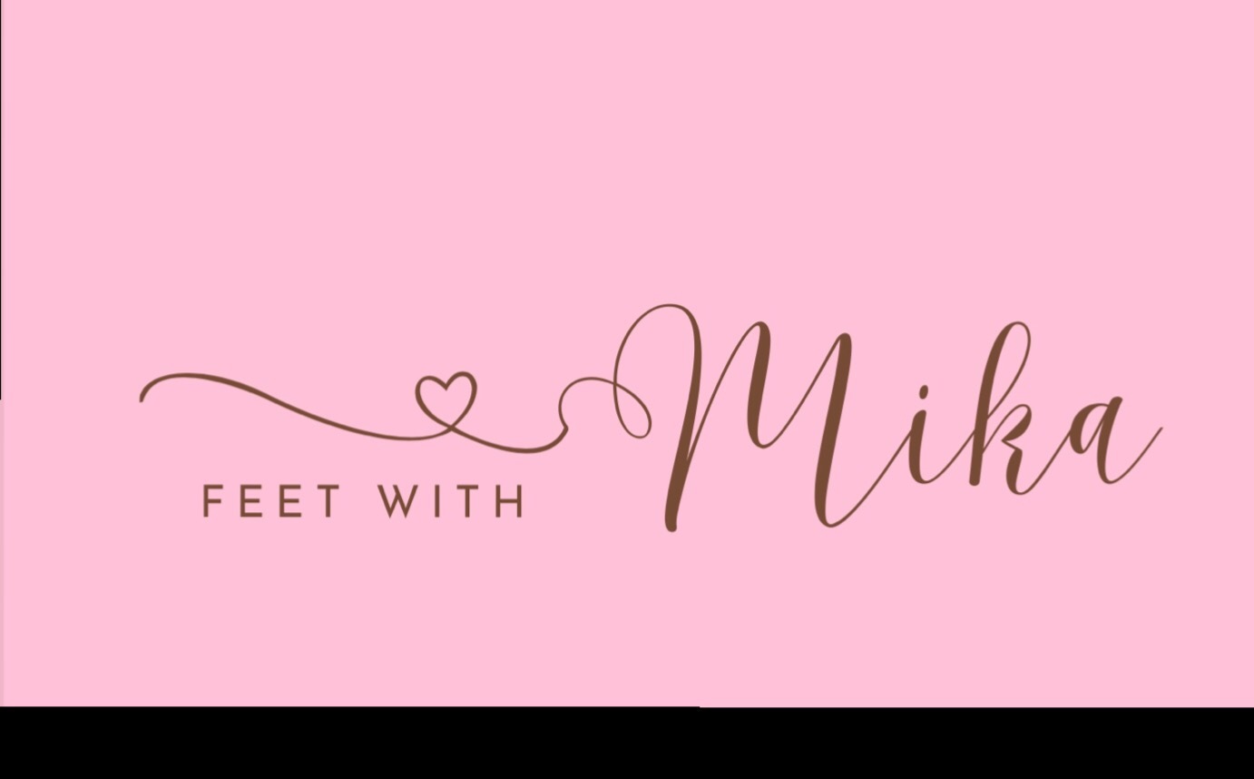 Mika 🦋 OnlyFans header