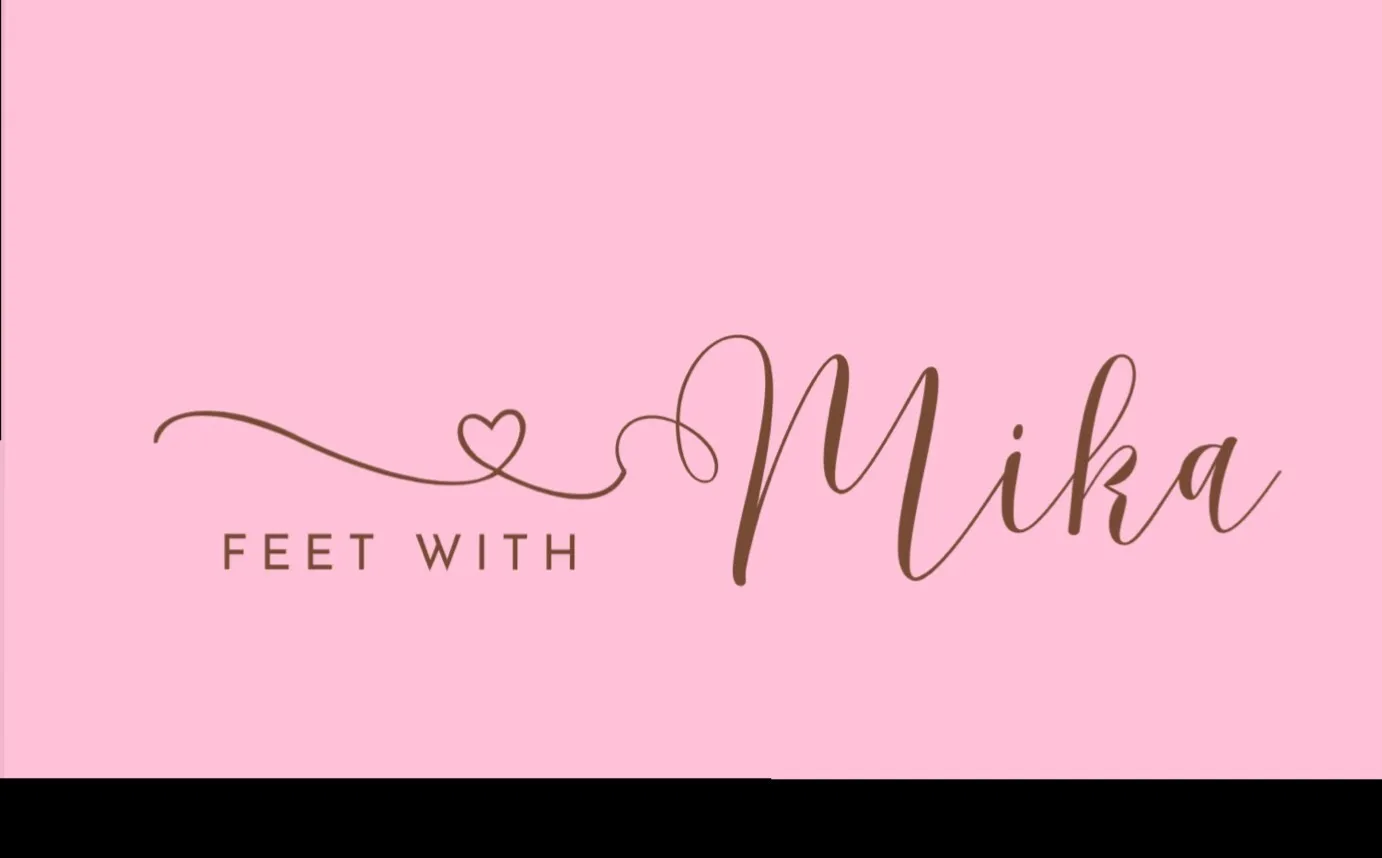 Mika 🦋 OnlyFans header