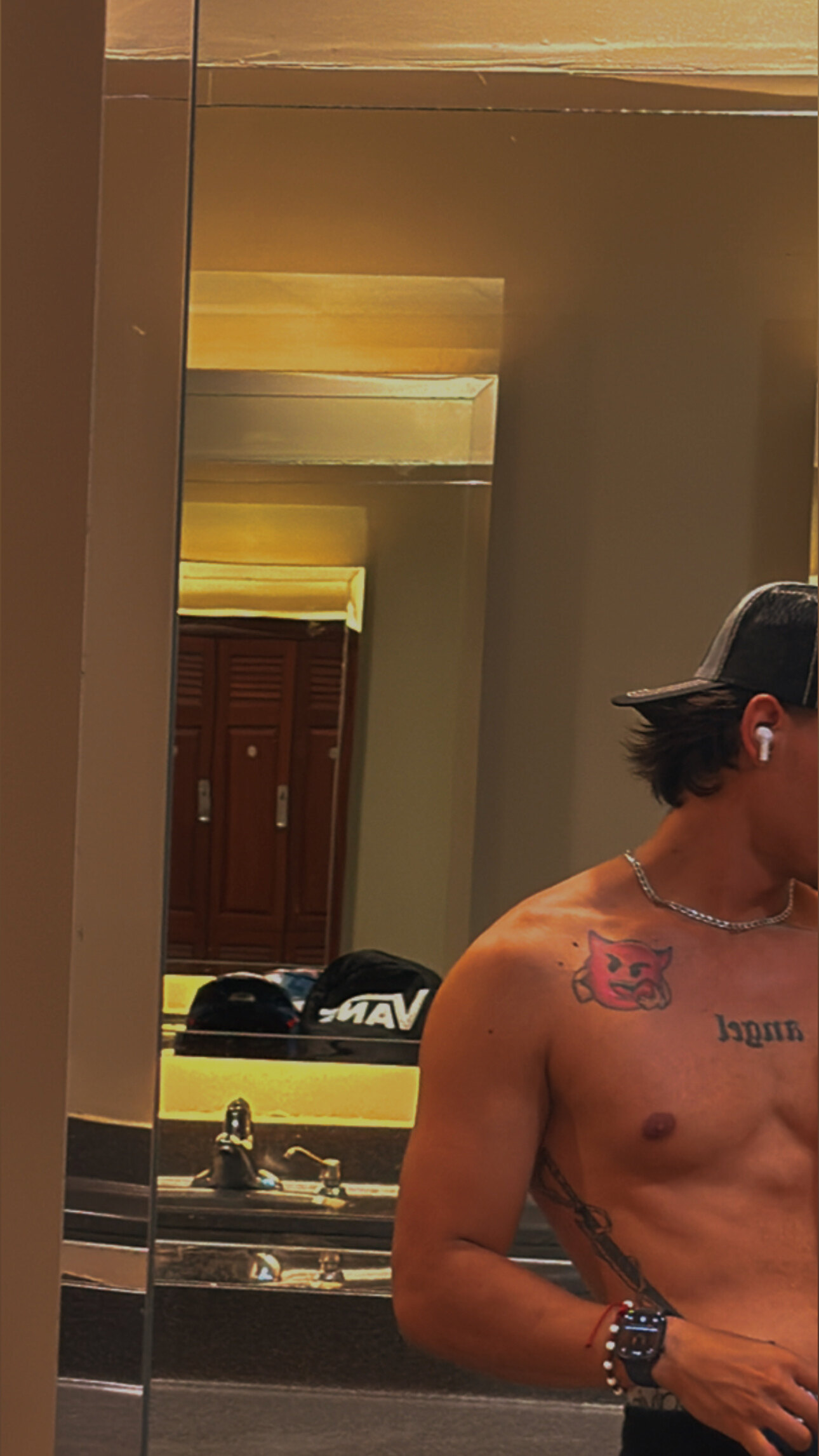 Felipe_san OnlyFans header