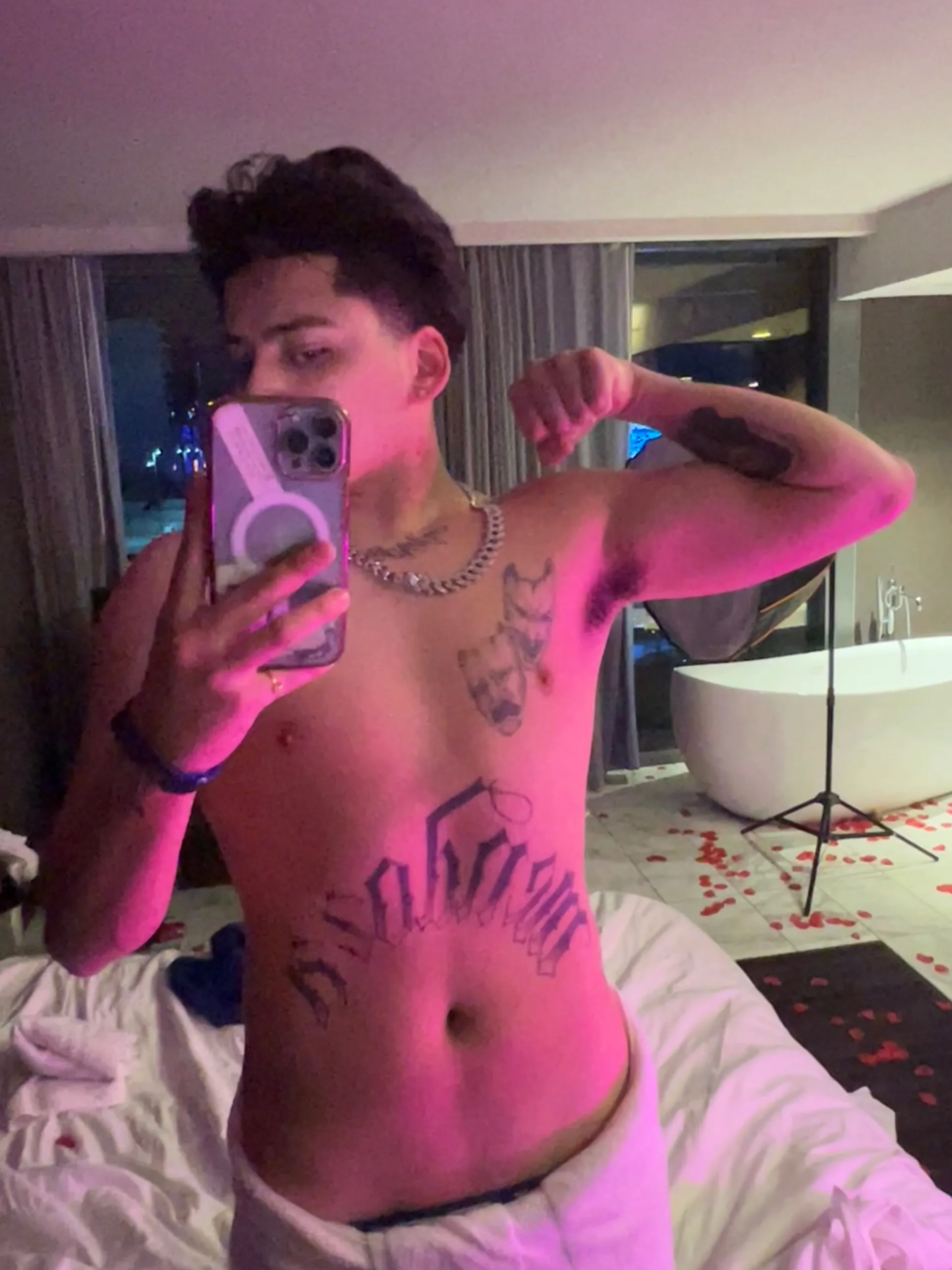 Felix_104_ OnlyFans header