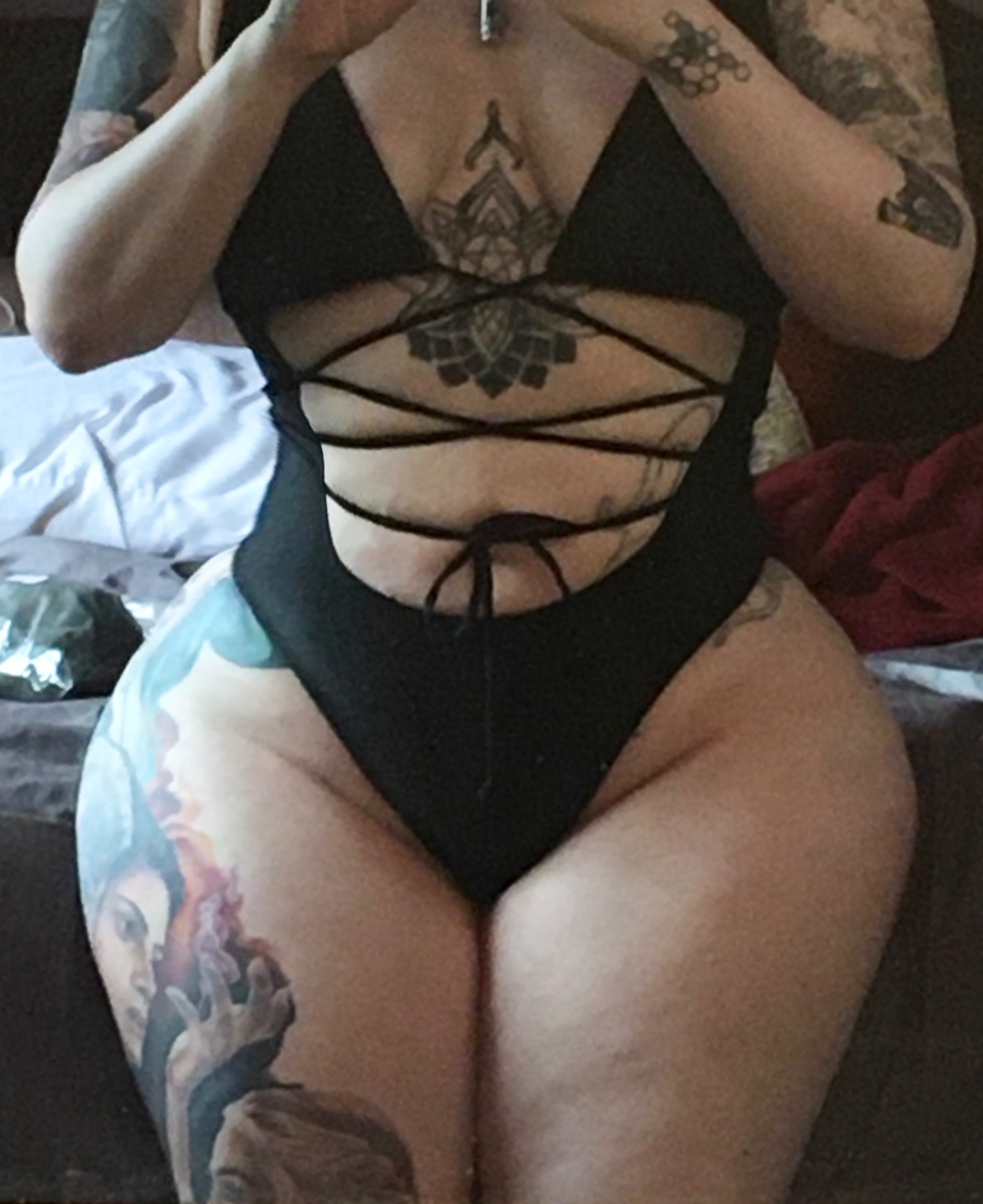 ᴅᴀʀᴋ ᴇᴛʜᴇʀᴇᴀʟ ɢᴏᴅᴅᴇss🥀 OnlyFans