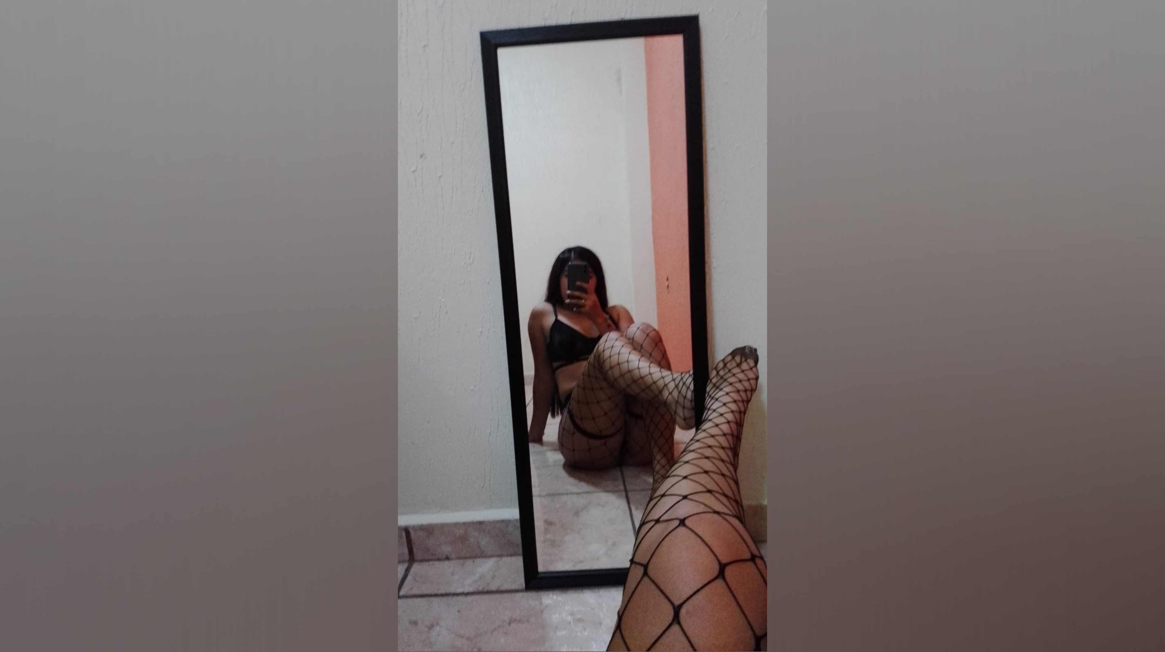Fernanda OnlyFans header