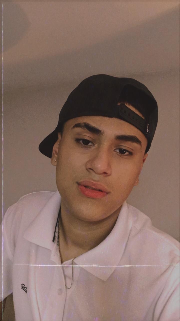 Luis Fernando Cambronero Ramírez OnlyFans