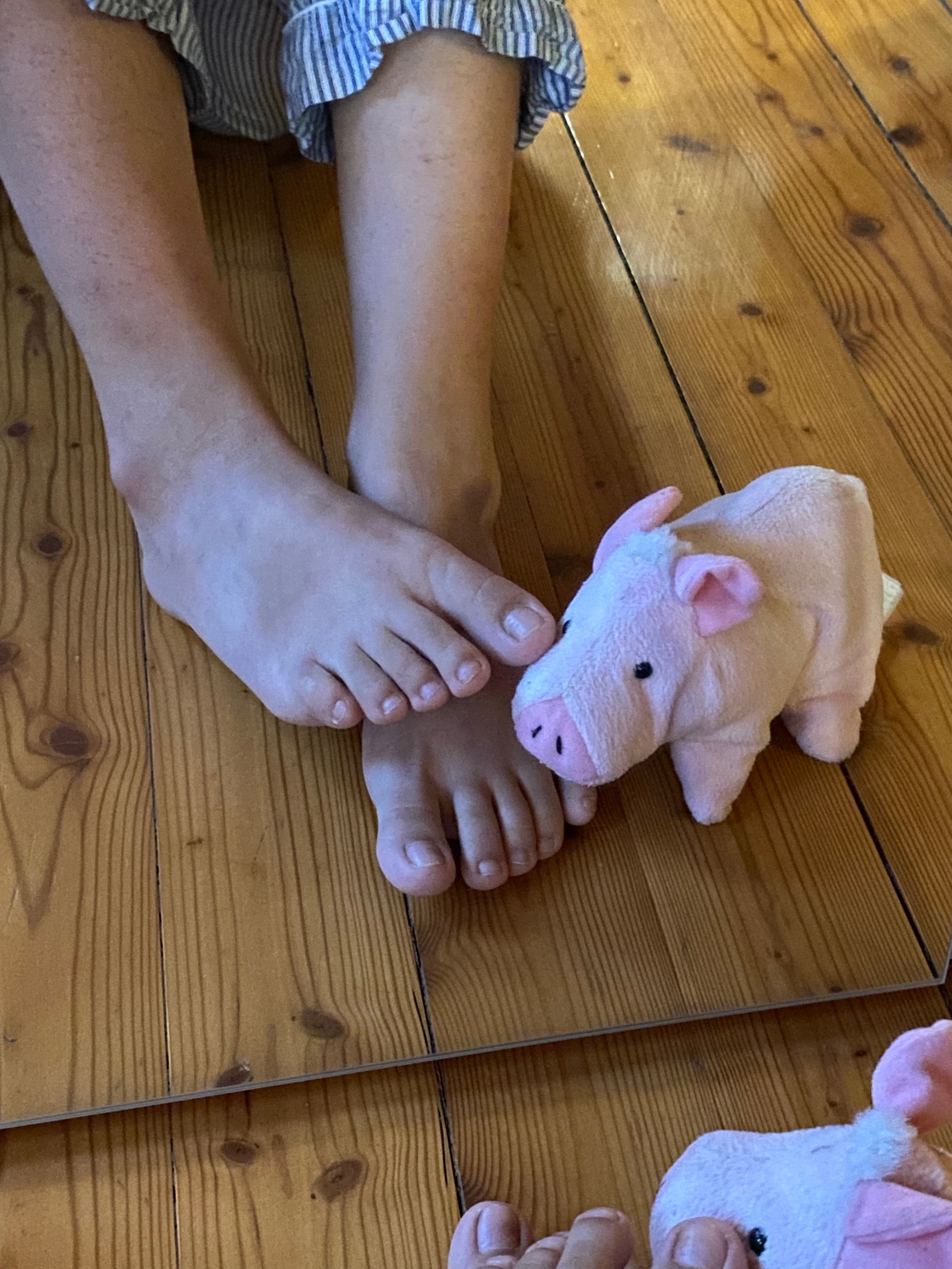 fet_feet_t3en OnlyFans header