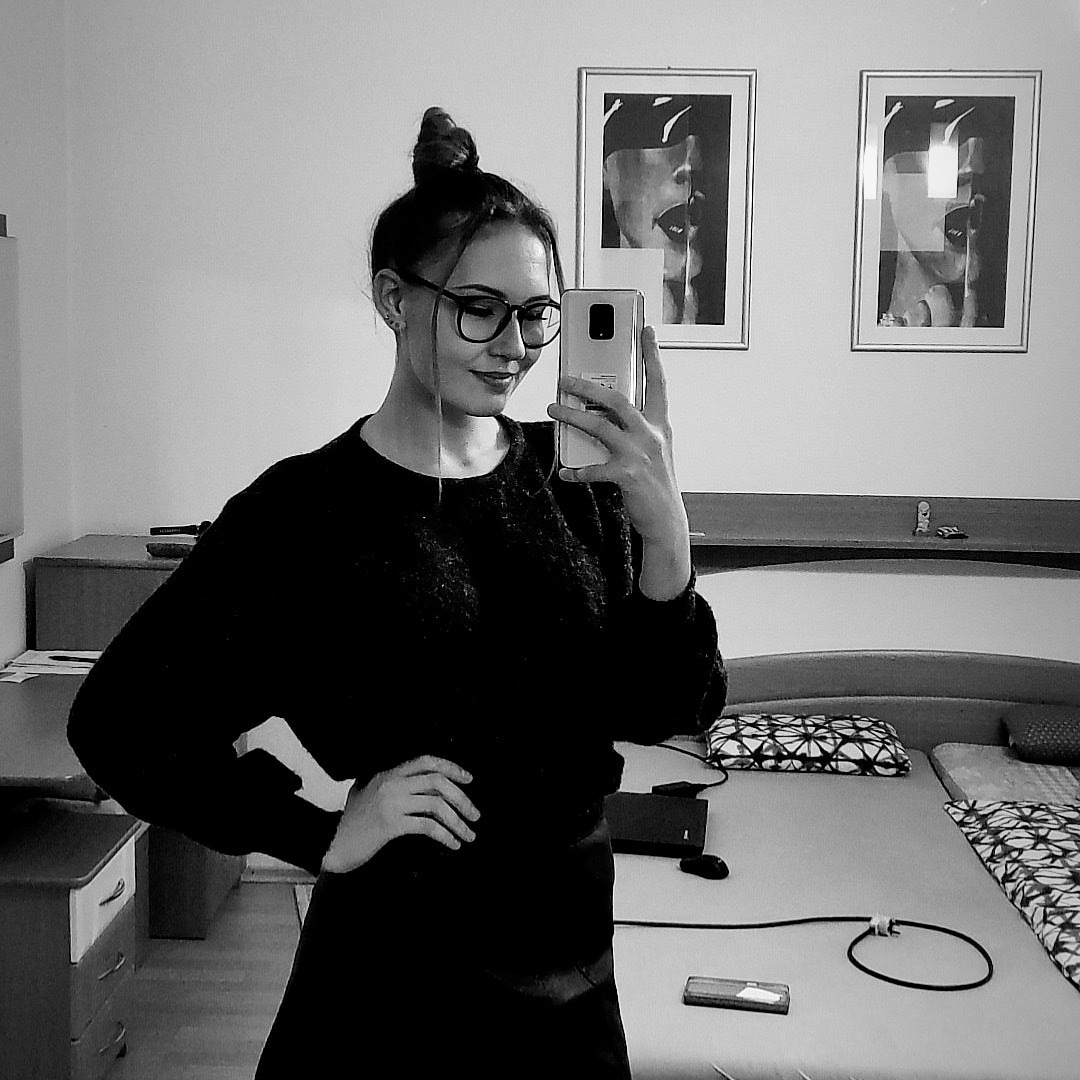 fialovee OnlyFans header