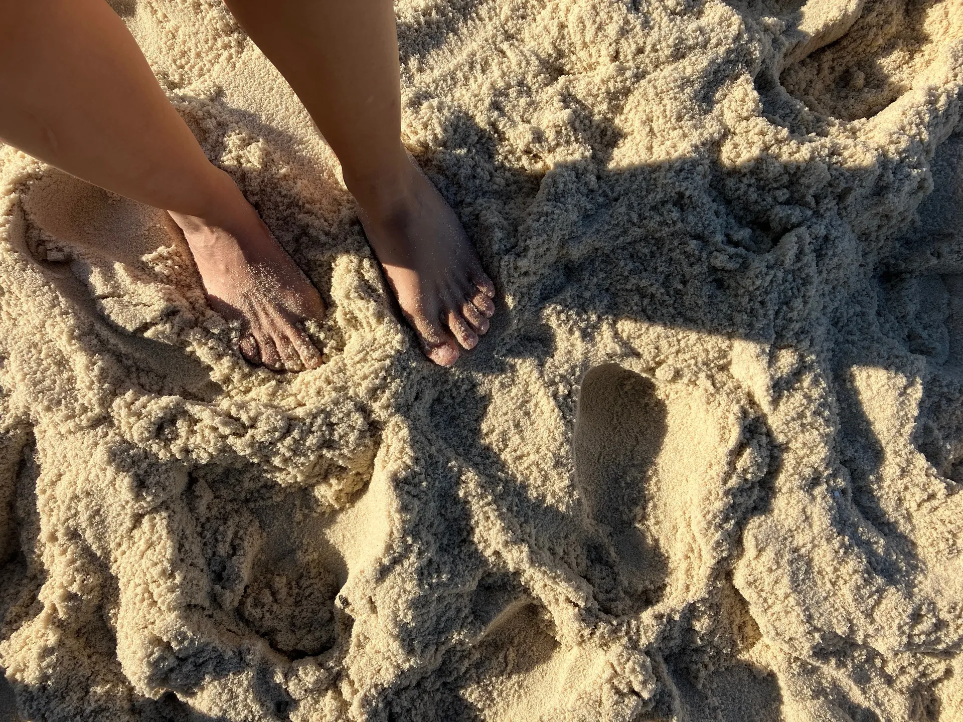 Mary with the arches OnlyFans header