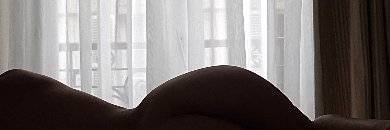 bb leeloo OnlyFans header