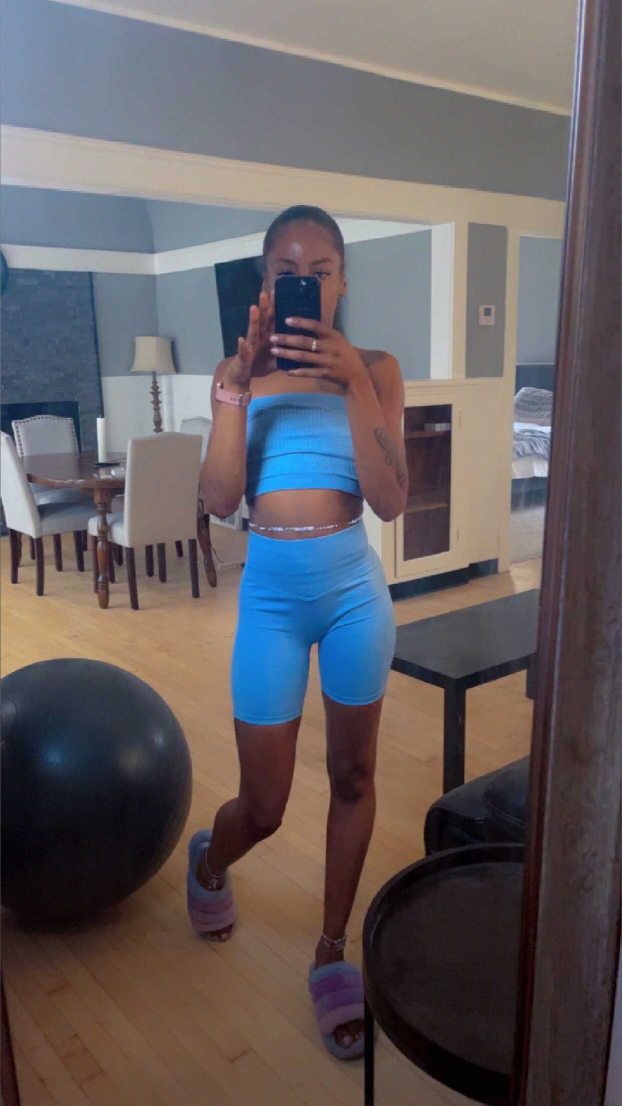 𝐹𝑖𝑗𝑖 💦 OnlyFans