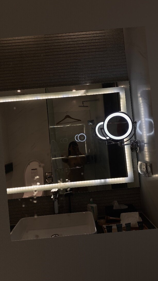 finiana OnlyFans header