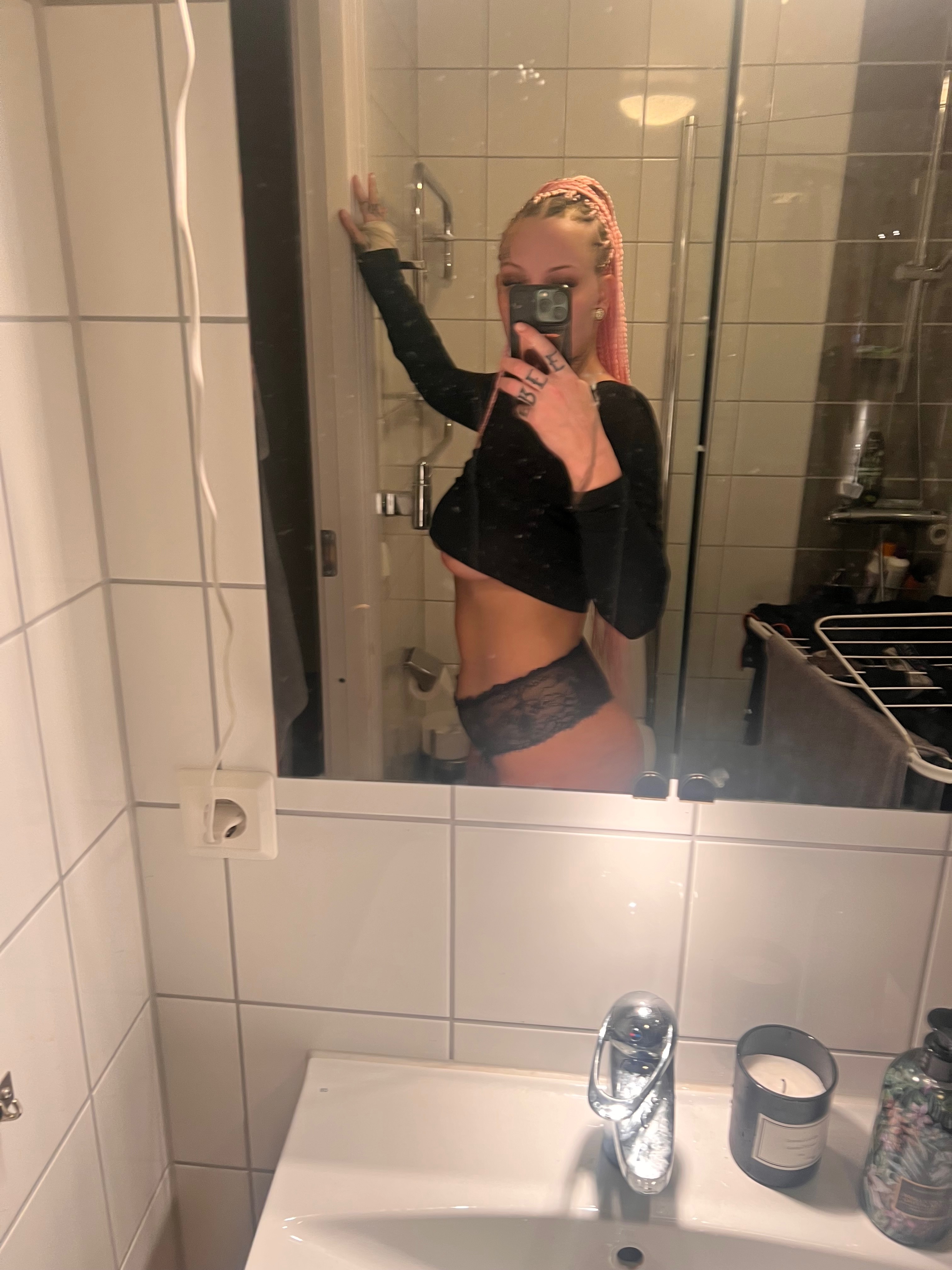 Fille OnlyFans header