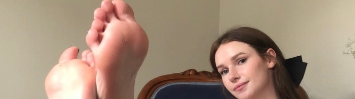 Isabella OnlyFans header