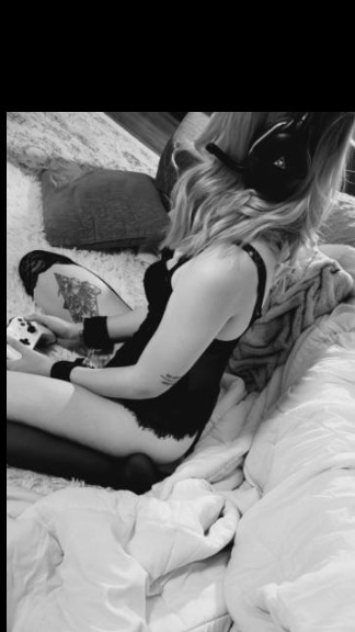 FinDom Elektra &amp; Contable OnlyFans