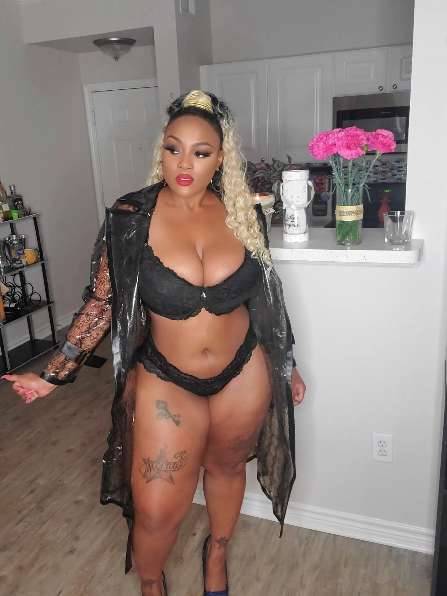 Fineapple's Premium Pussy