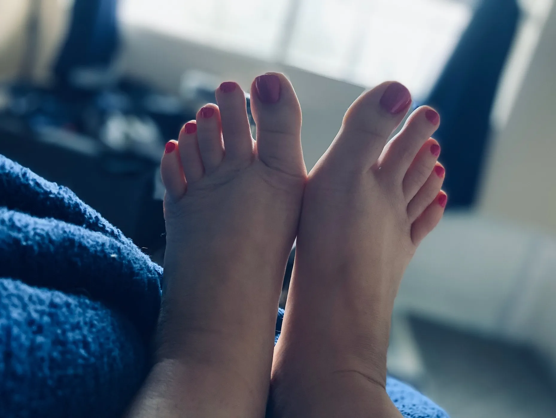 Fiona Cox OnlyFans header