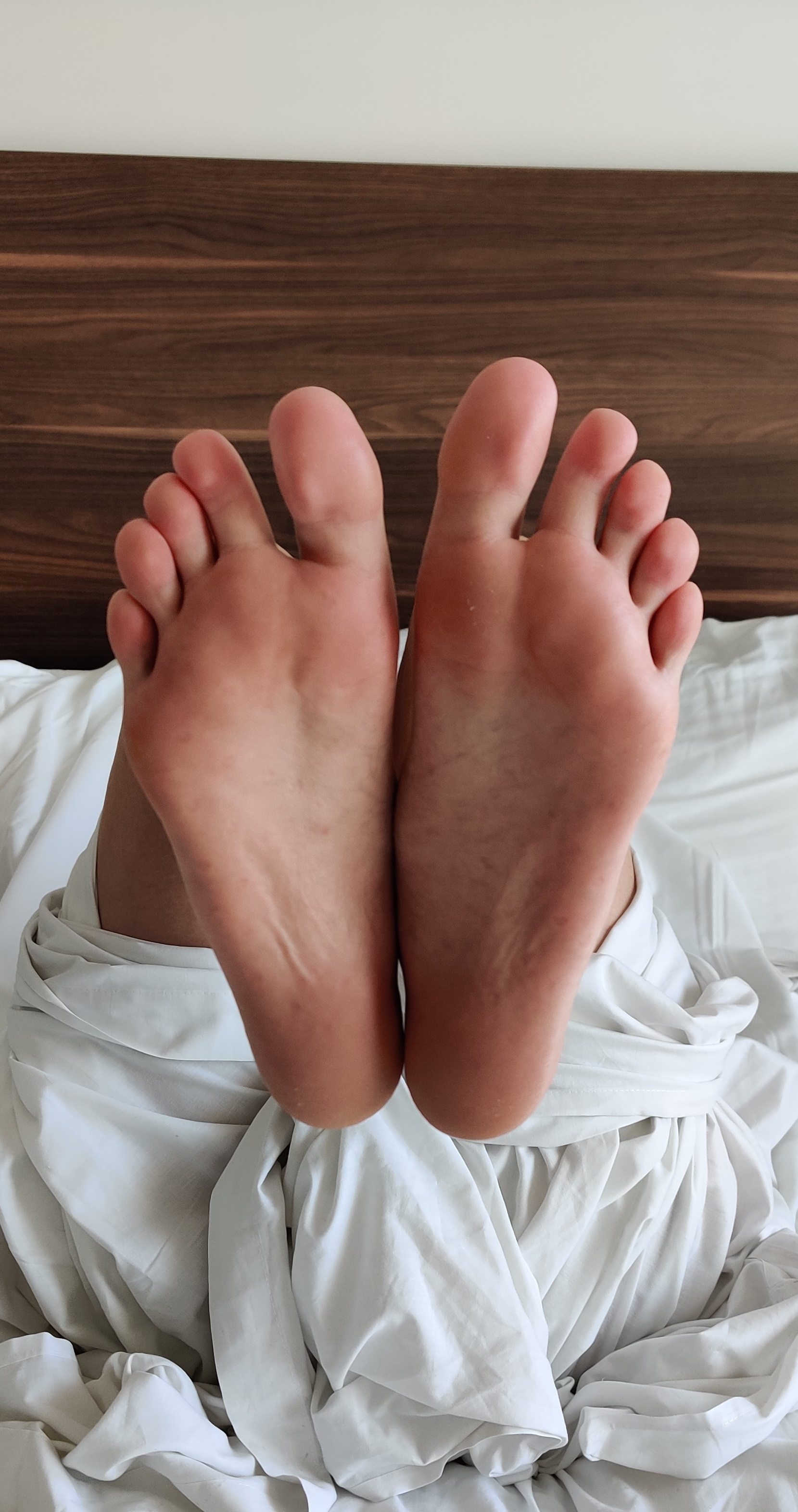 FionaLeet - foot fetish page OnlyFans