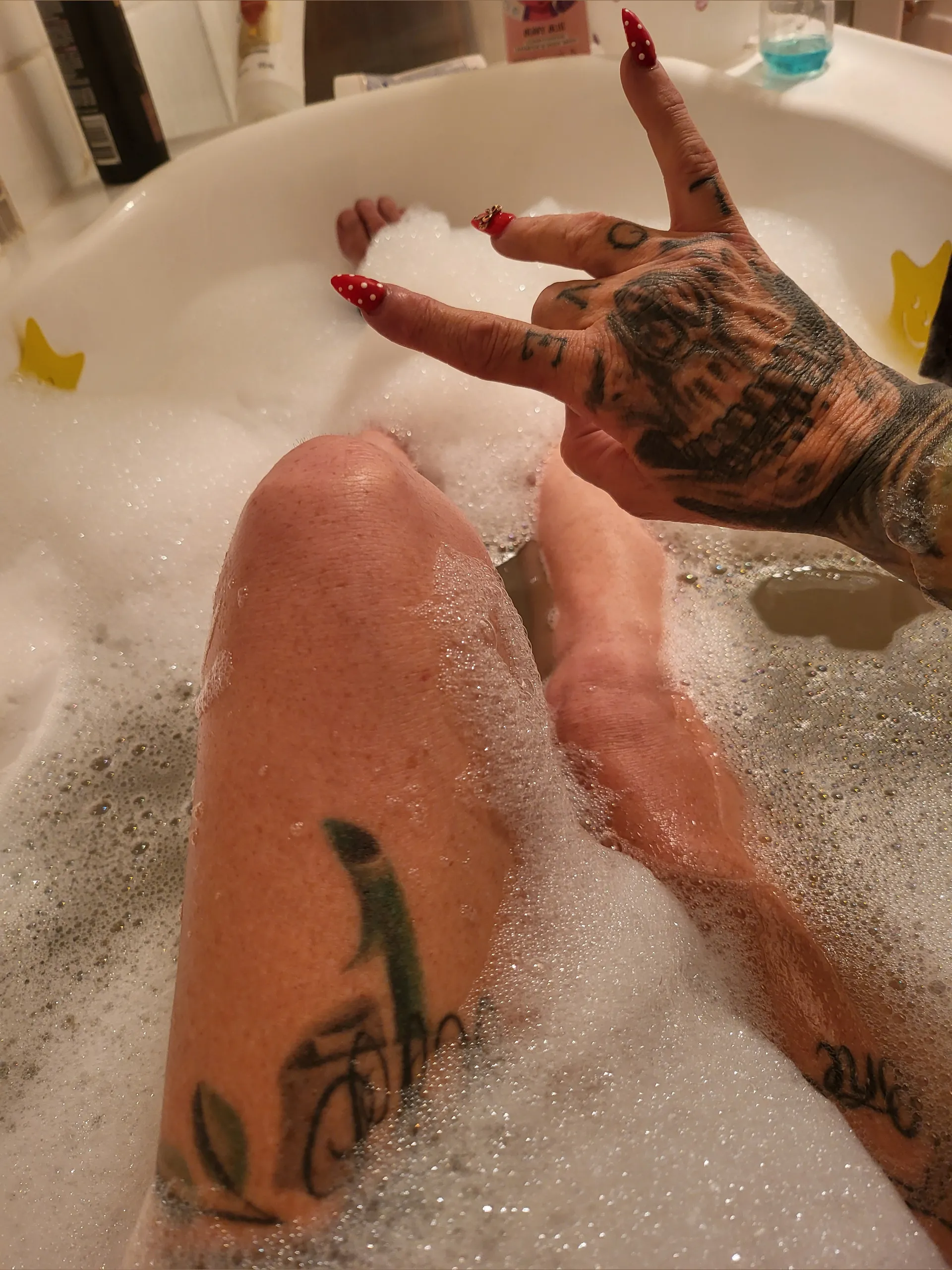 Leah s OnlyFans header