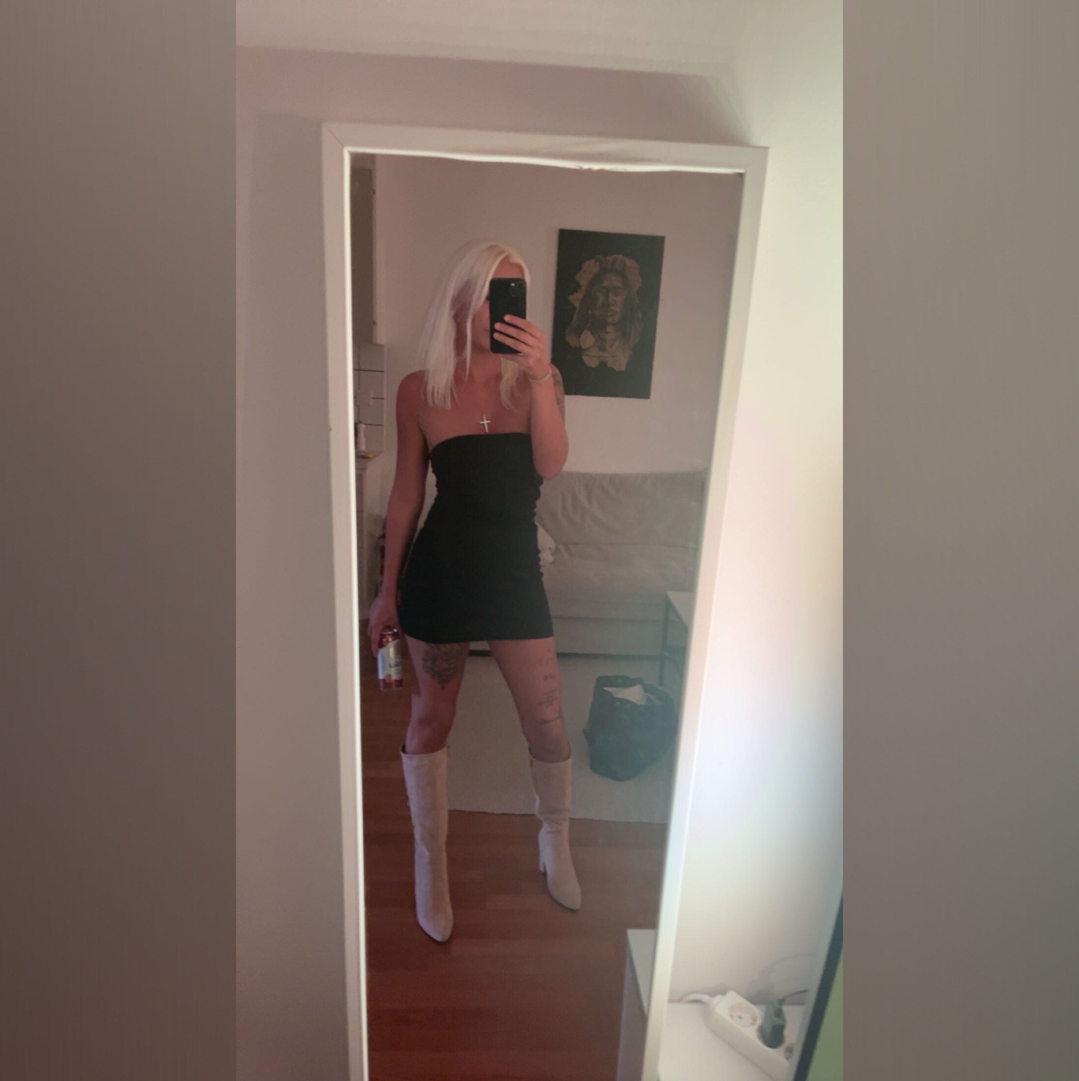 Alva OnlyFans header