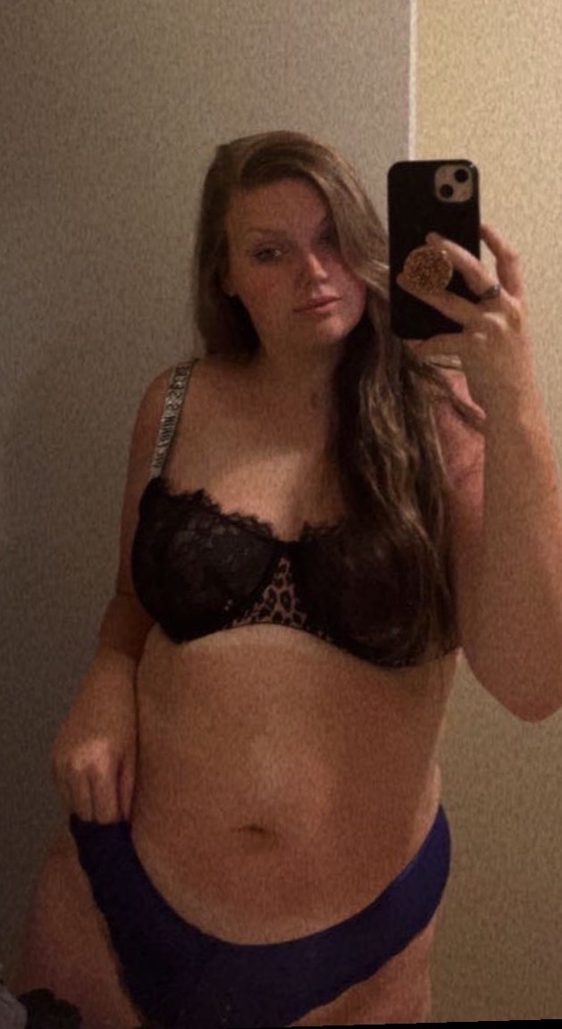 Faith Kelly 🪐 OnlyFans