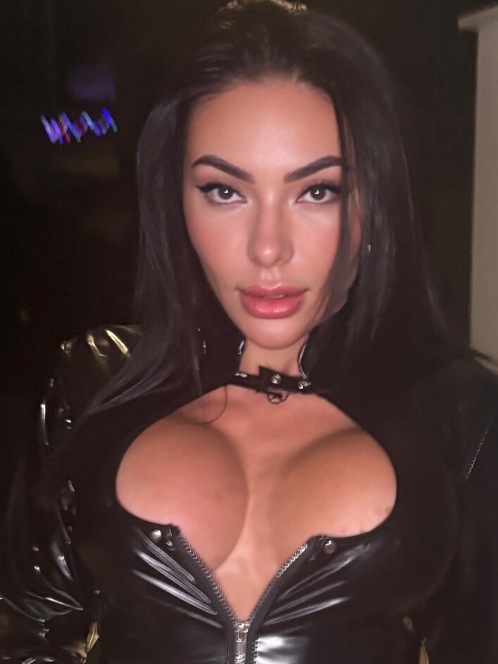 Flavia Oliver OnlyFans