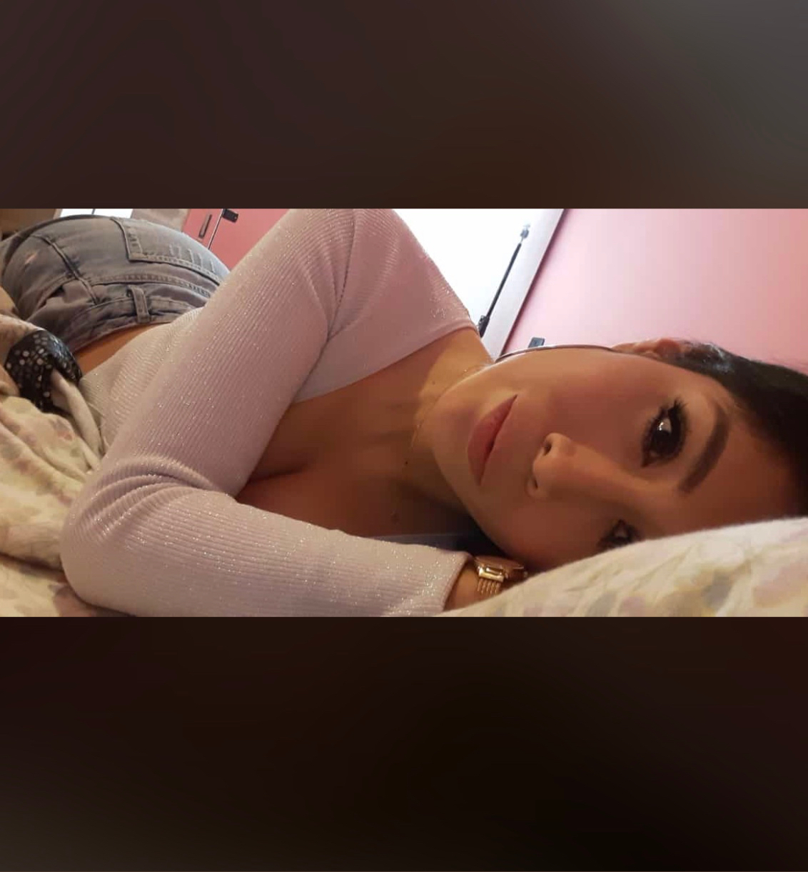 Flavia Araujo OnlyFans header