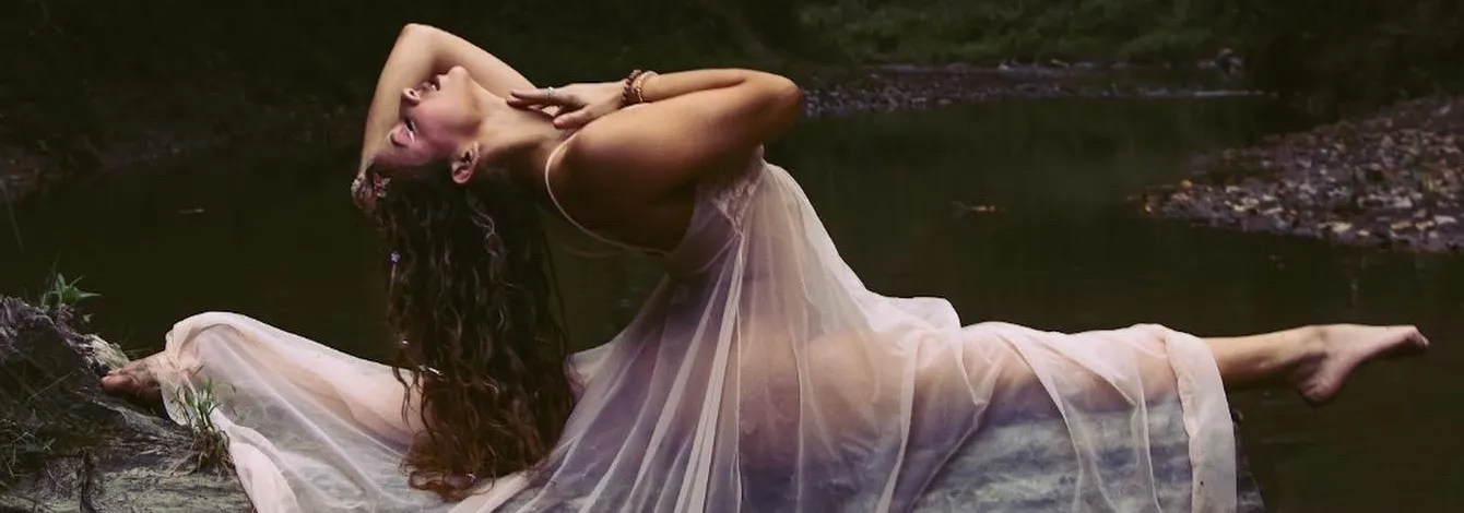 Layla OnlyFans header