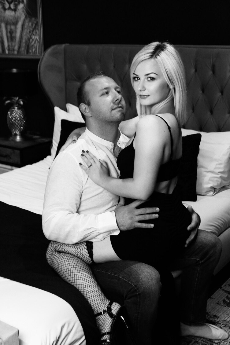 ♦️ 𝐅𝐋𝐎𝐍𝐃𝐑𝐀 &amp; 𝐇𝐔𝐒𝐁𝐀𝐍𝐃 ♦️