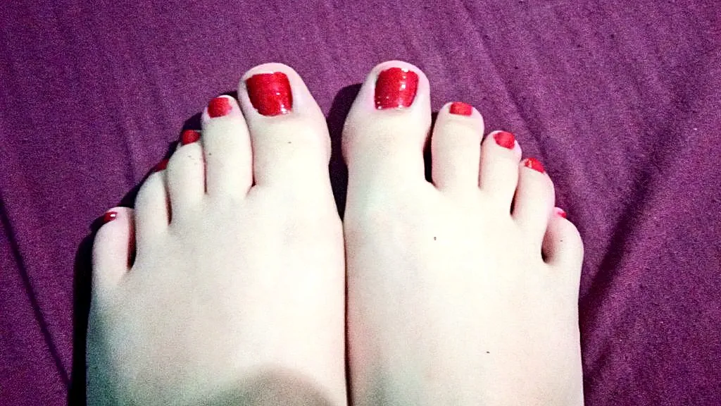 Feet Nails
