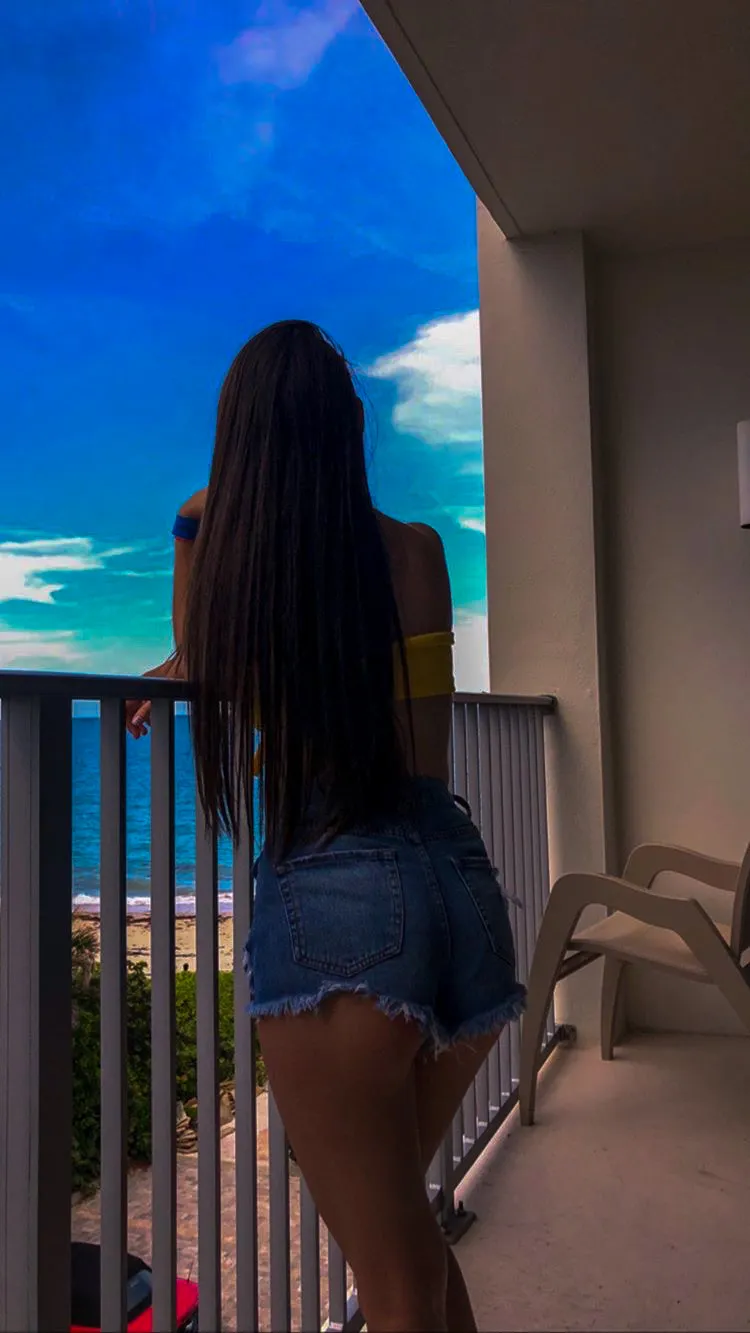 Estefanny OnlyFans header