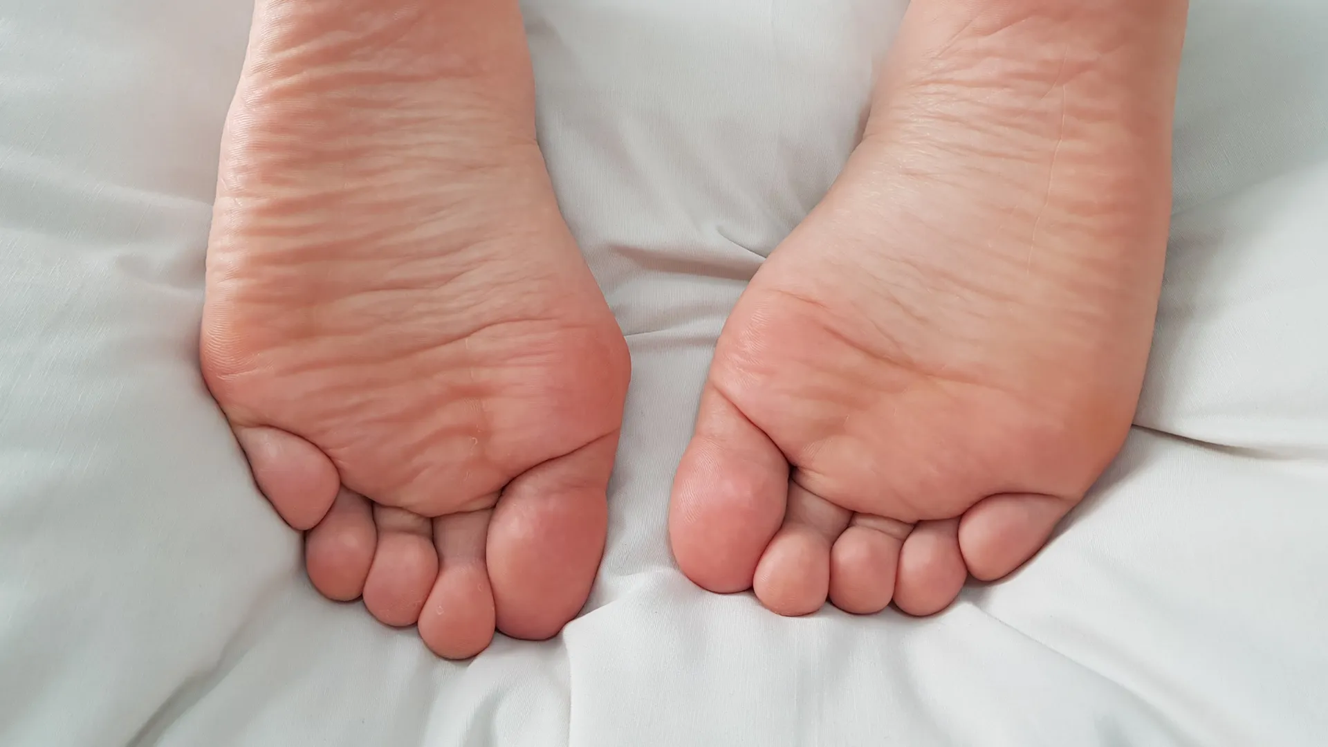 Foot Fetish Couple 👣😜 cover