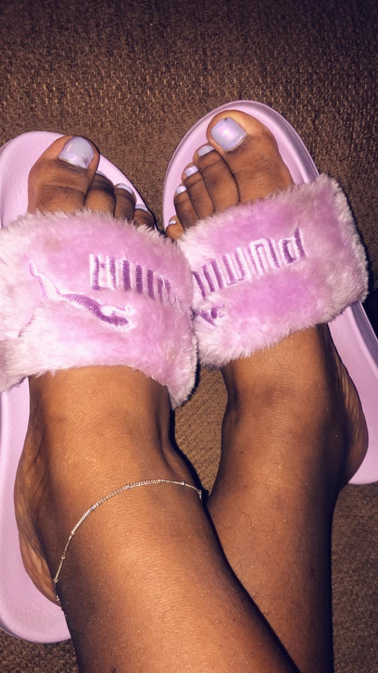 Pretty Feet🦶🏽🤤 OnlyFans