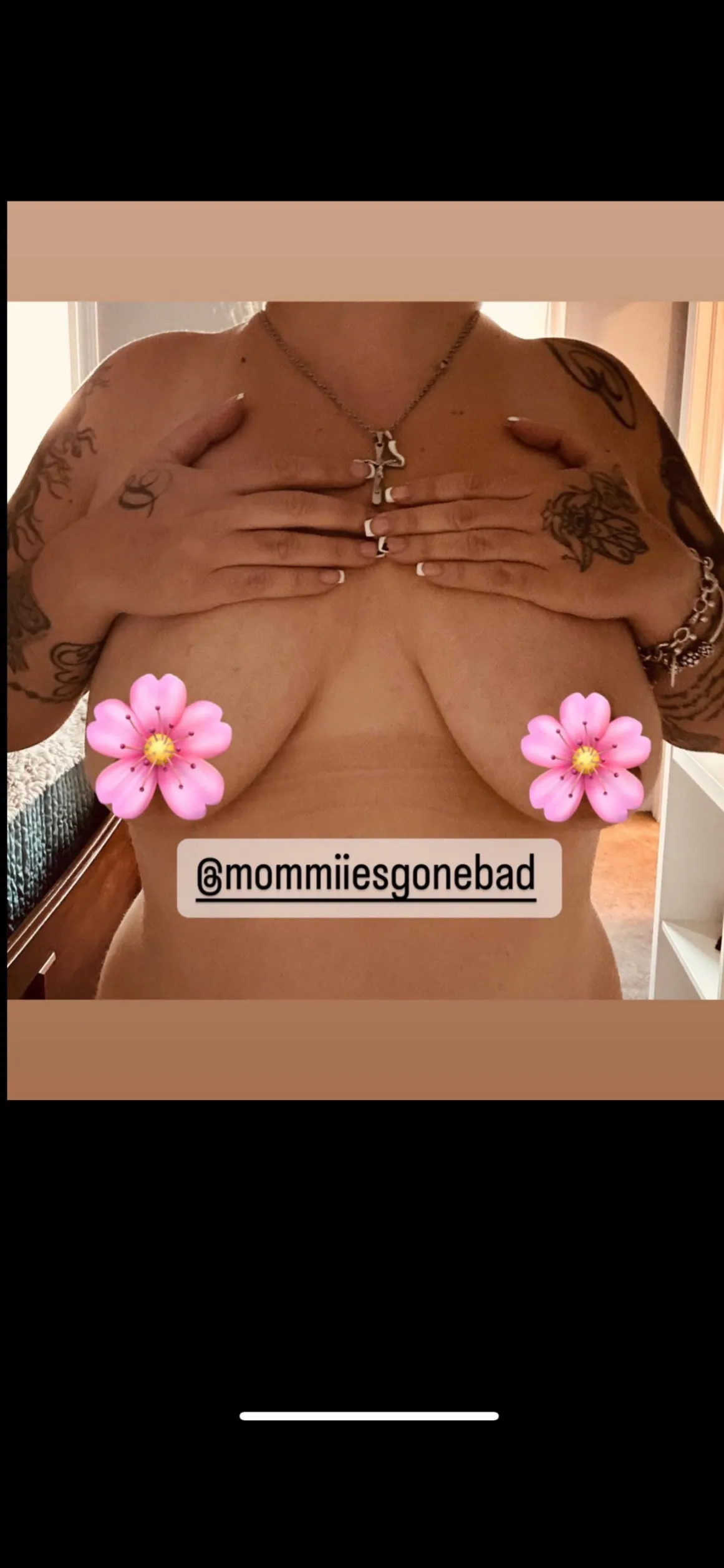 MommiiesGoneWild OnlyFans header