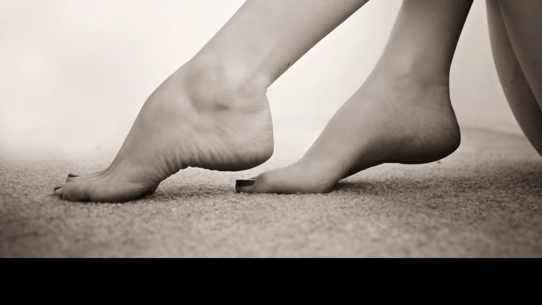 Footsie Female OnlyFans header