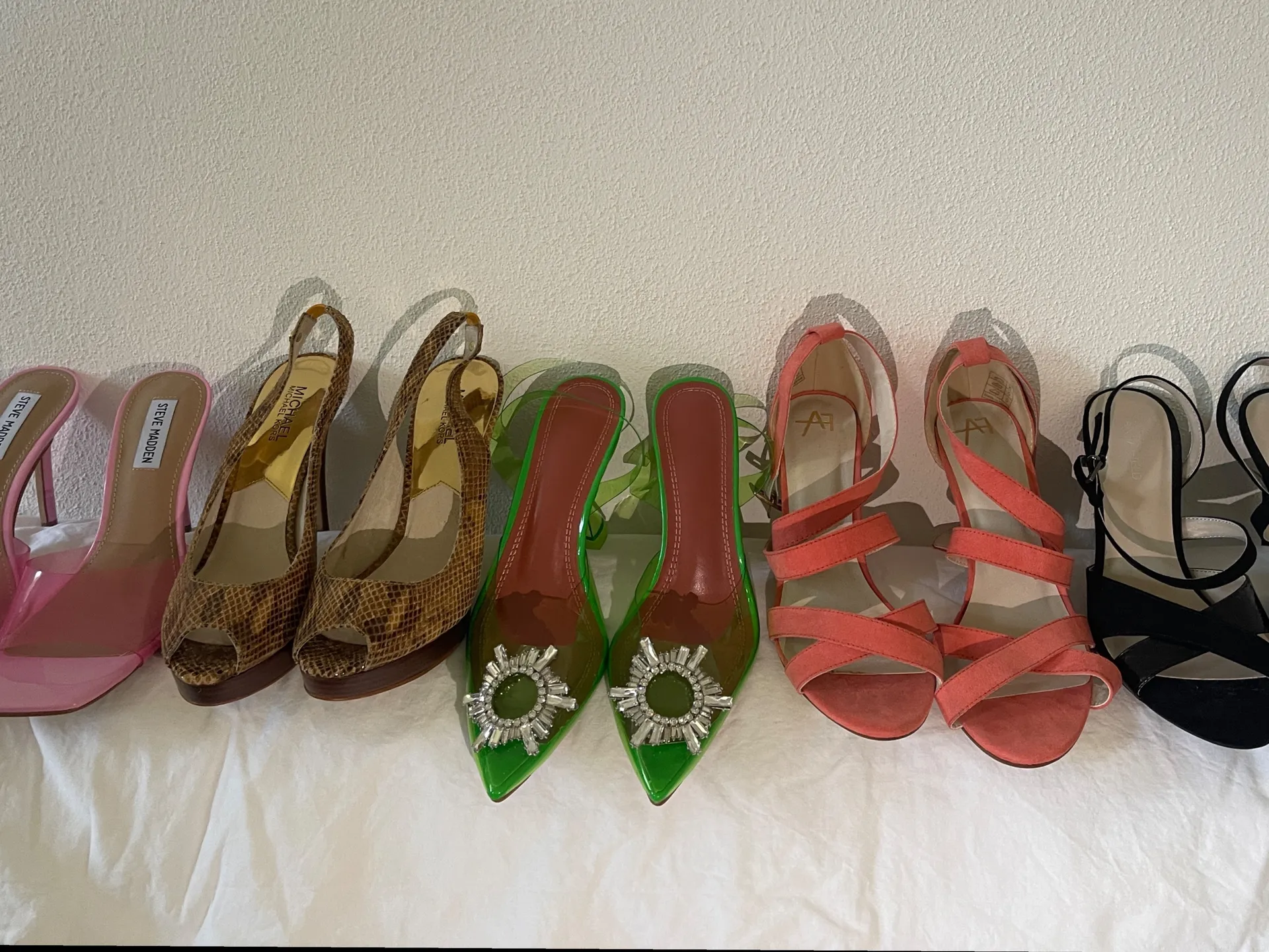 Feet 4 you😘😊 OnlyFans header