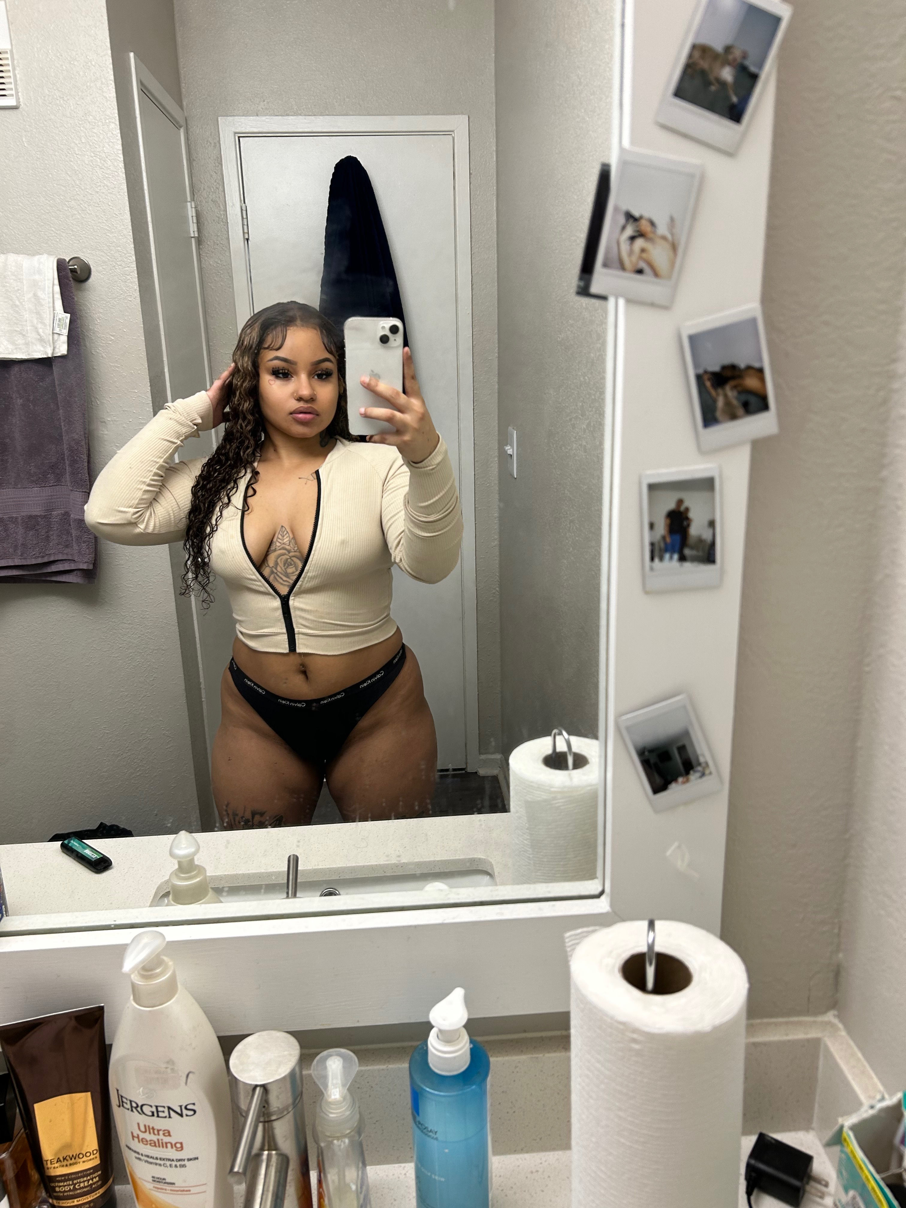 Foreignn Coochi OnlyFans header