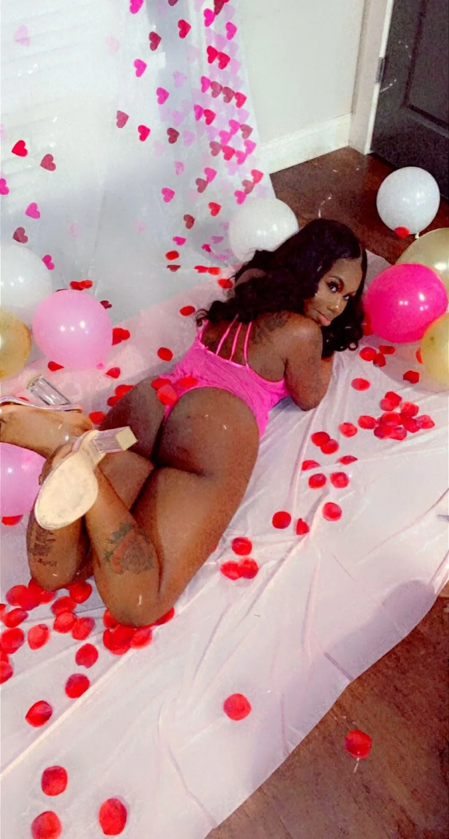 Juicy OnlyFans header