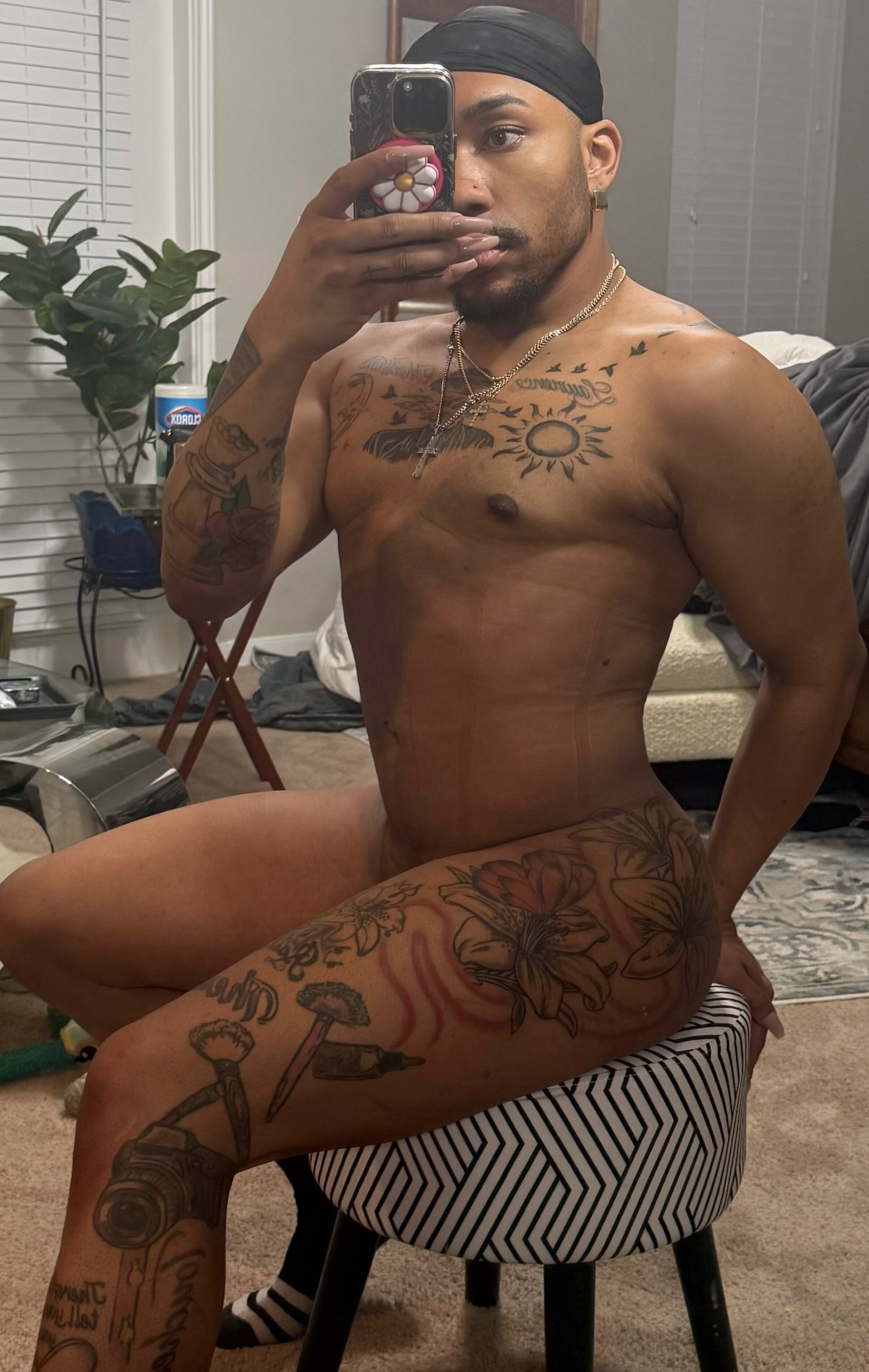 The pretty worshiper OnlyFans