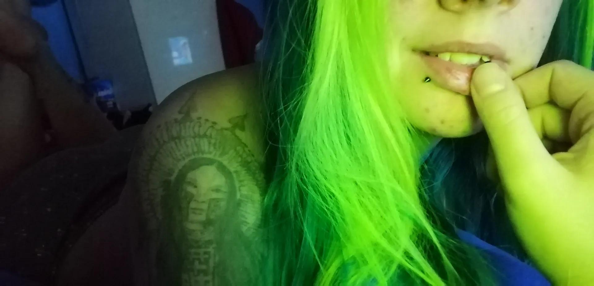 E-Fox OnlyFans header