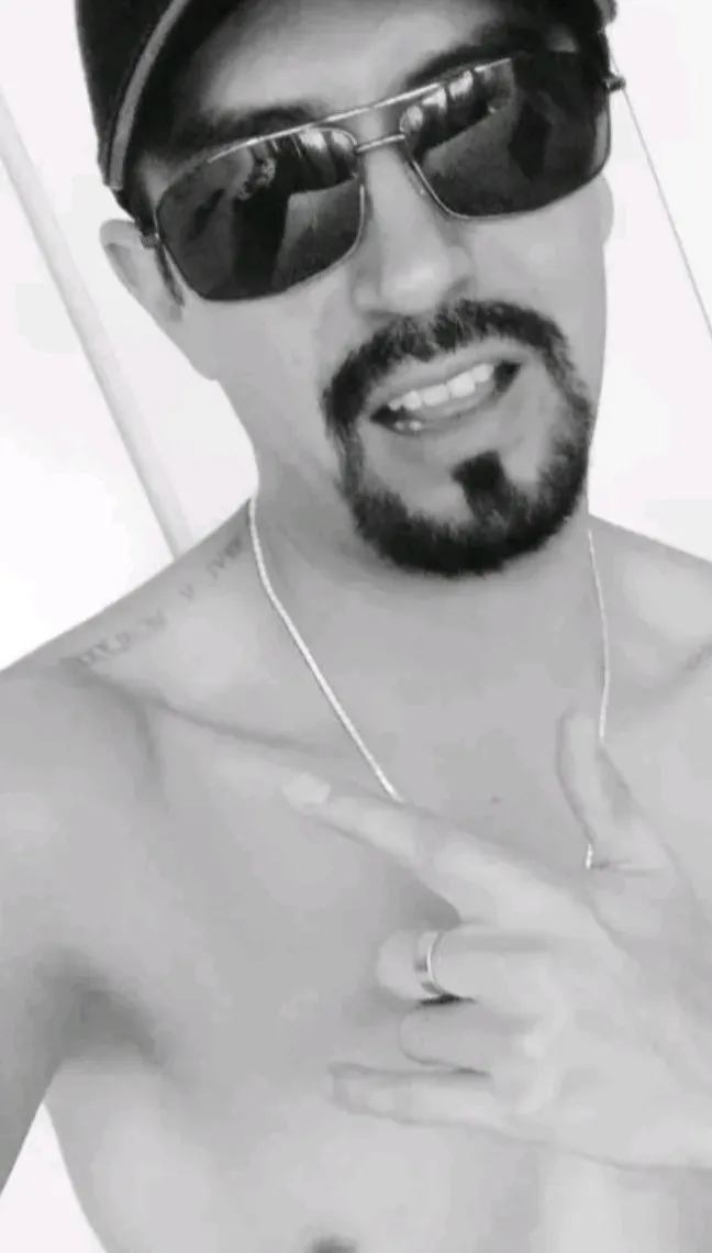 El Latinox OnlyFans header