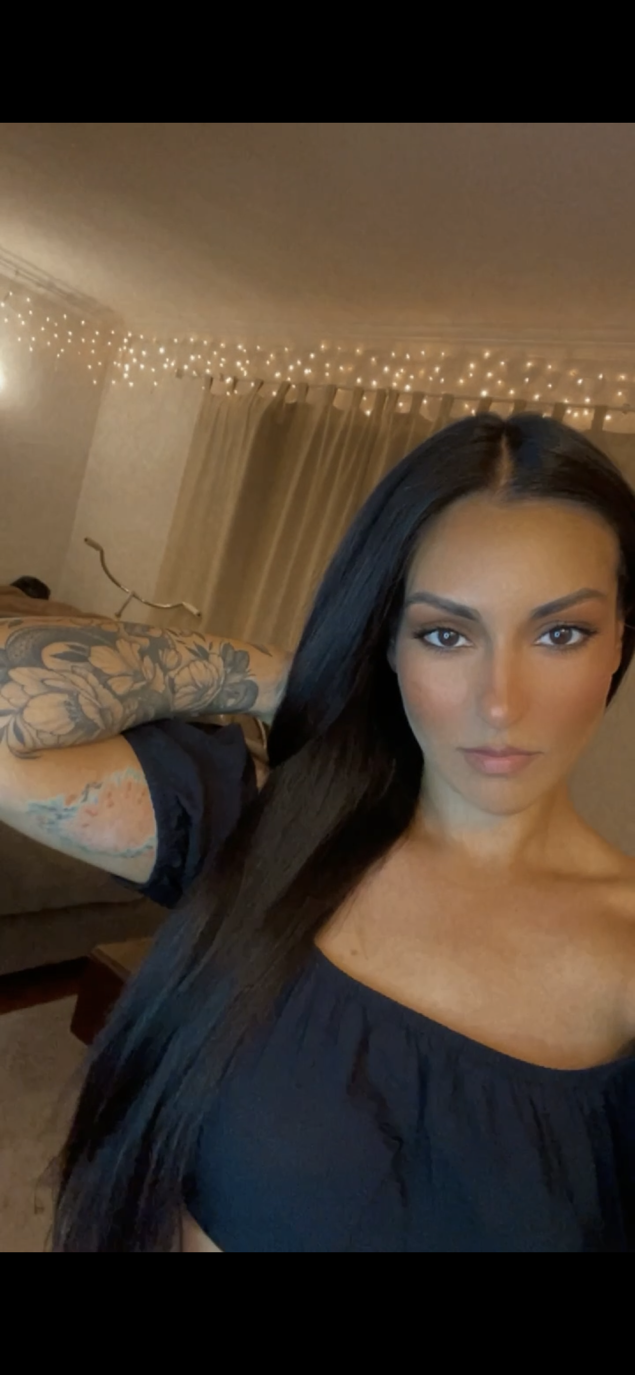 Foxlina OnlyFans header