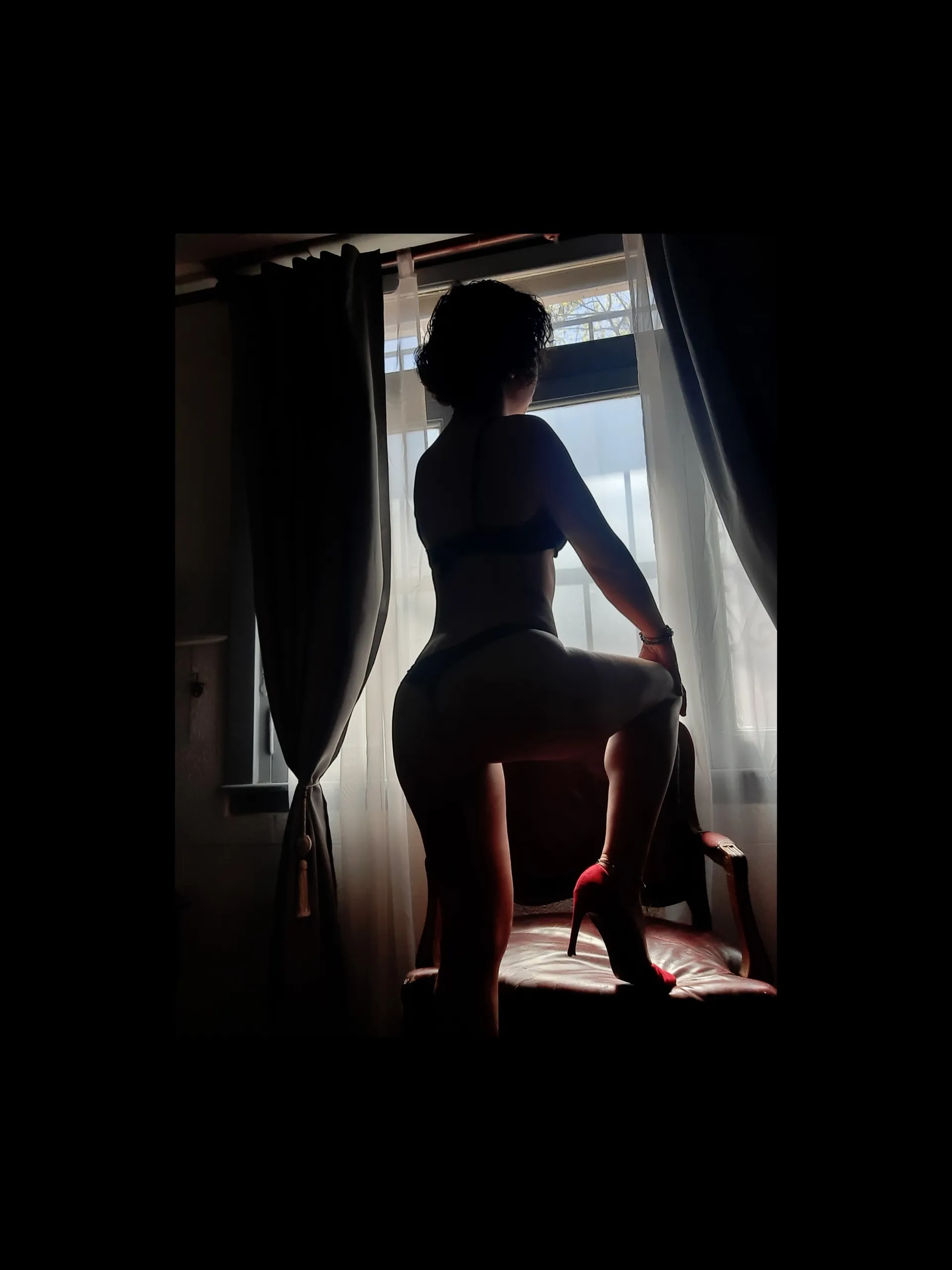 V C 1 5 $ OnlyFans header