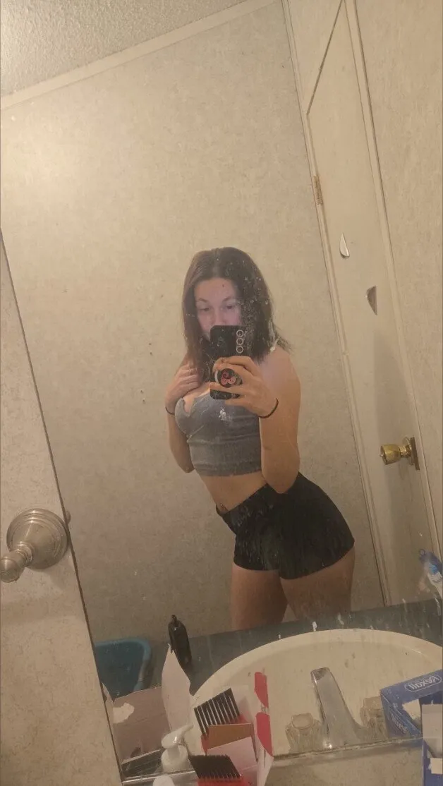 Lindsey Goodwin OnlyFans header