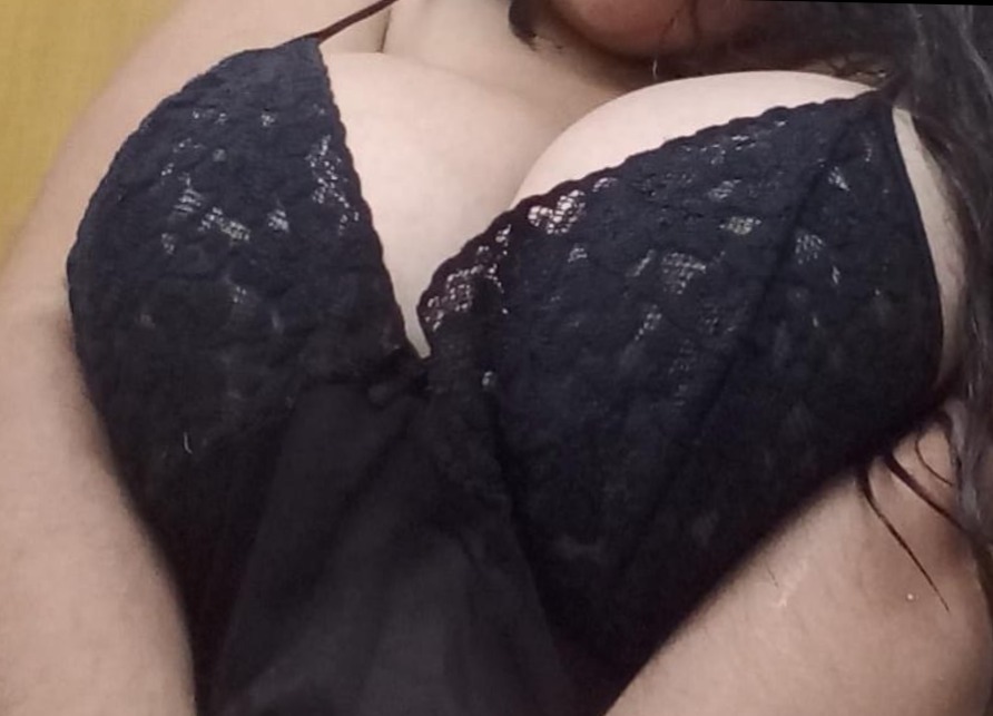 Roxanne OnlyFans header