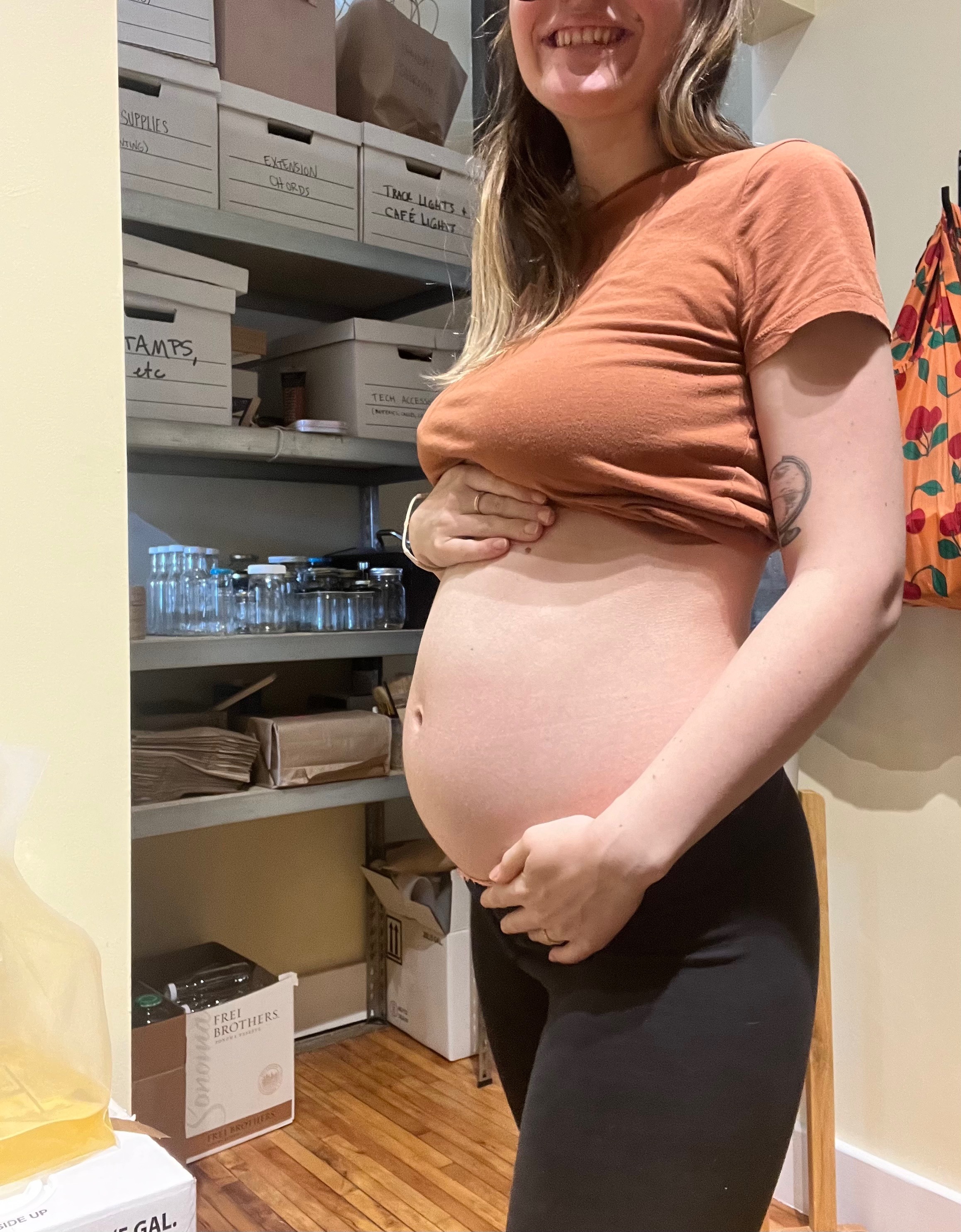 Mommy Foxy Roxy OnlyFans