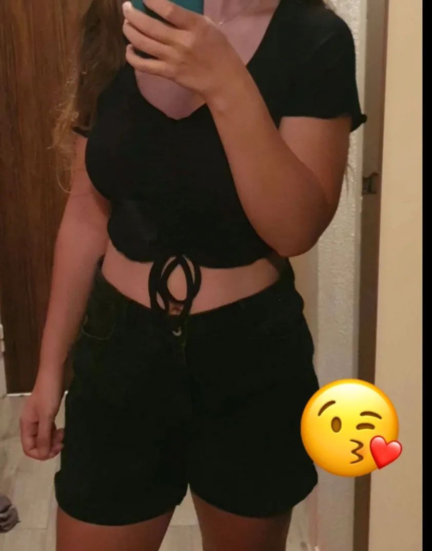 Foxya OnlyFans header