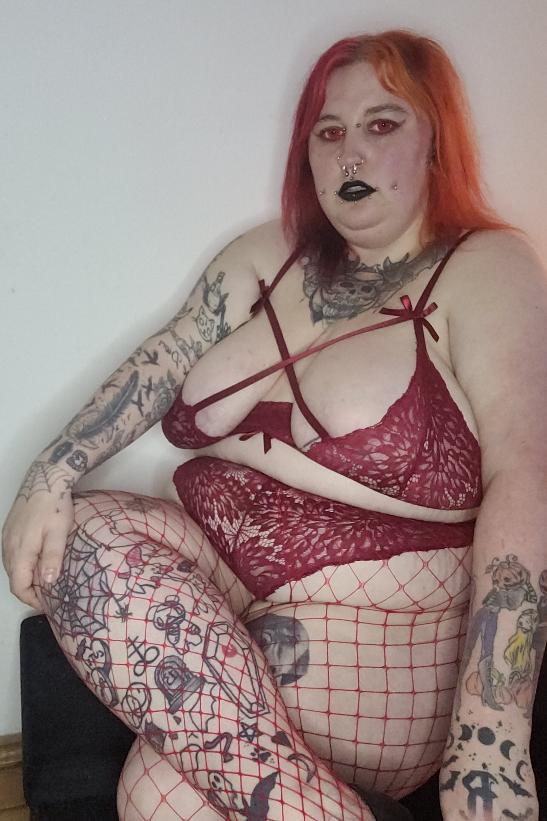 Tabitha Foxglove OnlyFans