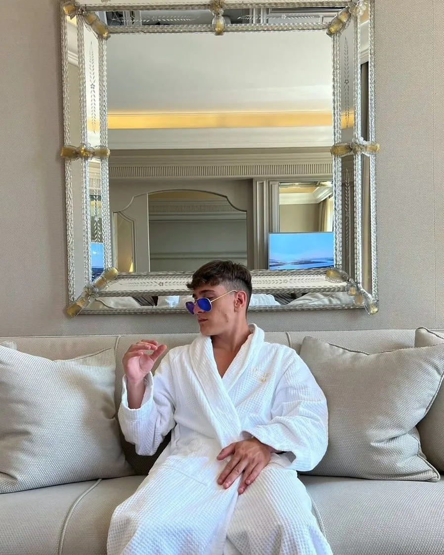 0_turtle_ OnlyFans header