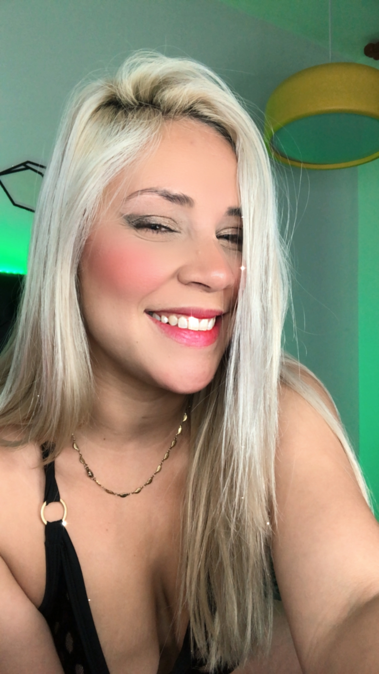 Francia Cacique🌸 OnlyFans