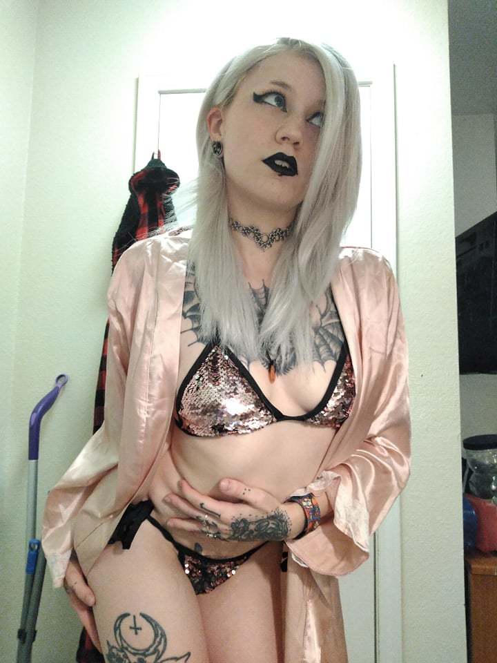 Frankie Bride OnlyFans