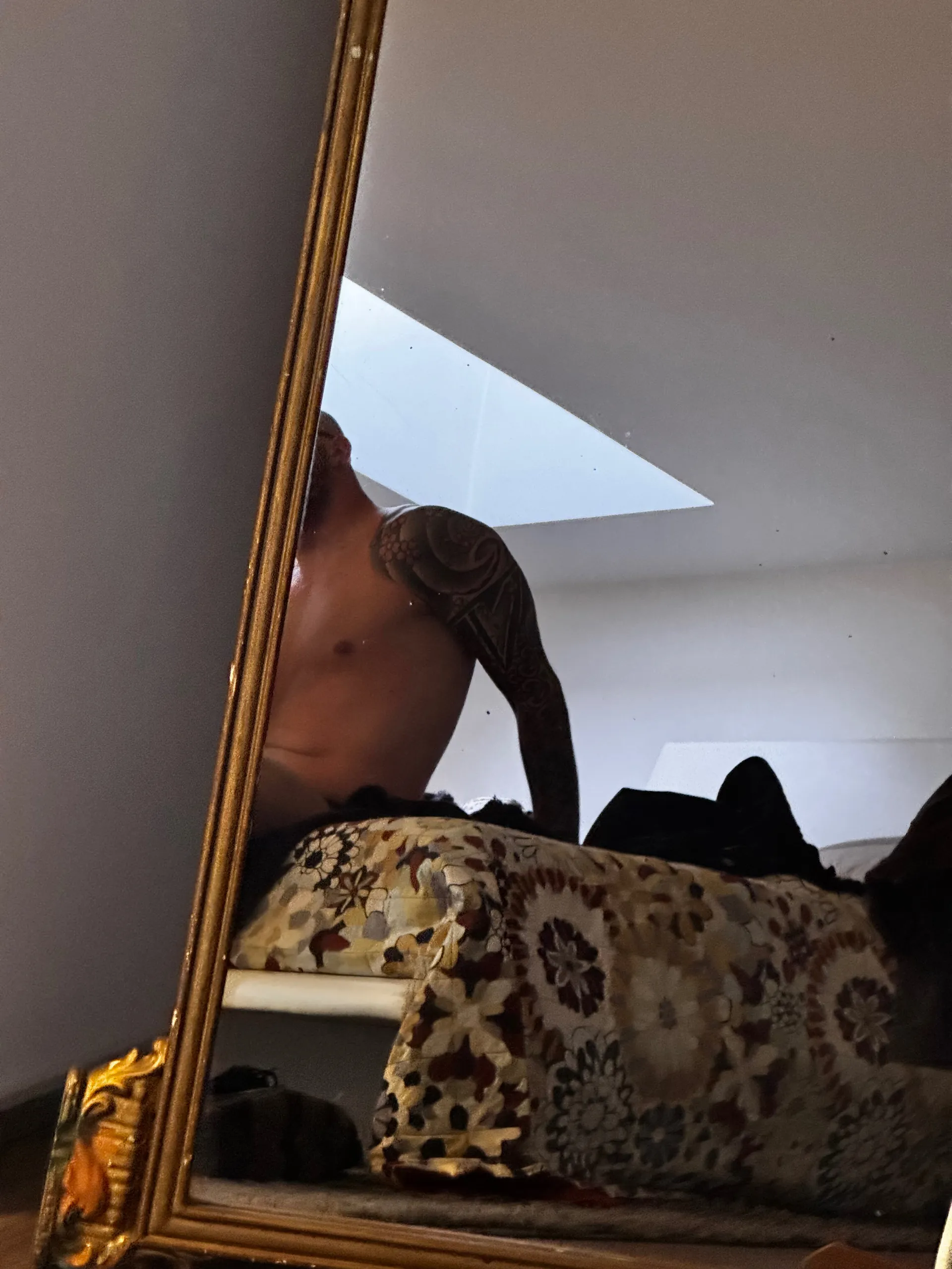 Handy OnlyFans header