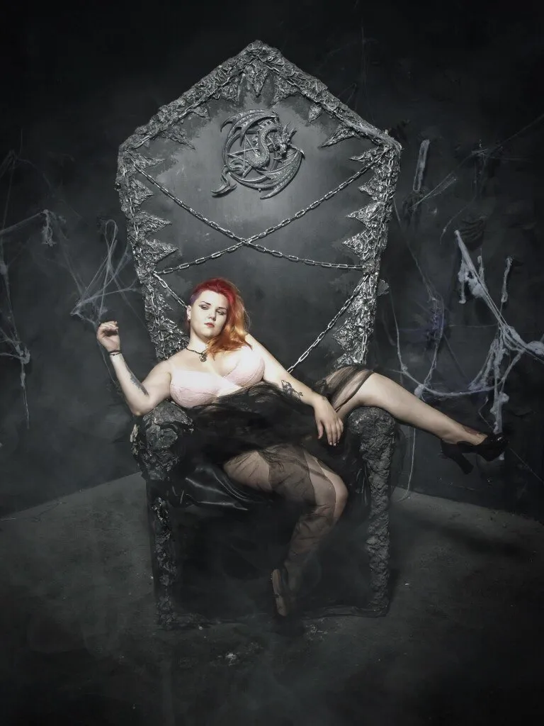 Frau Anita OnlyFans header